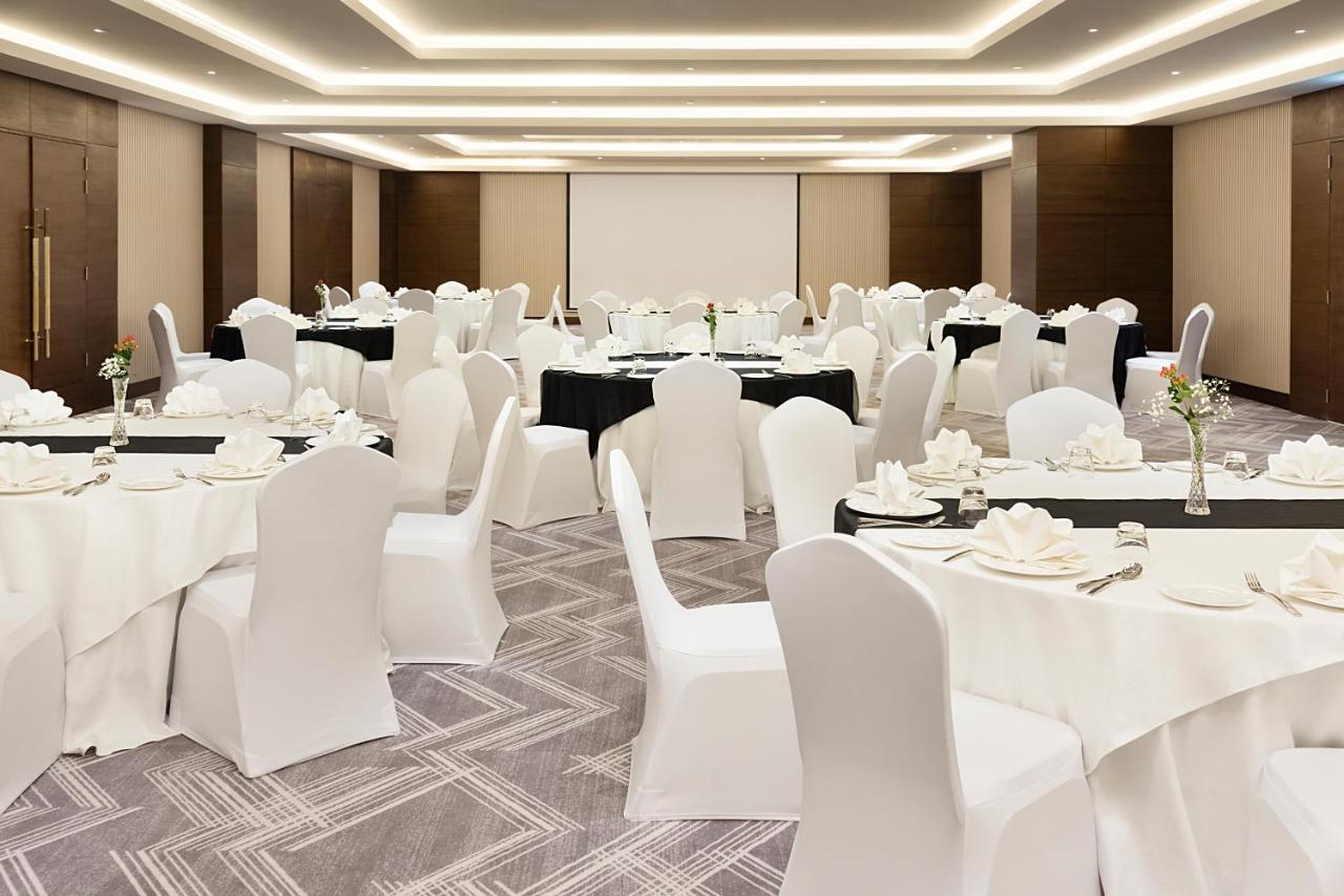 Asiana Grand Hotel Dubaj Kültér fotó The ballroom